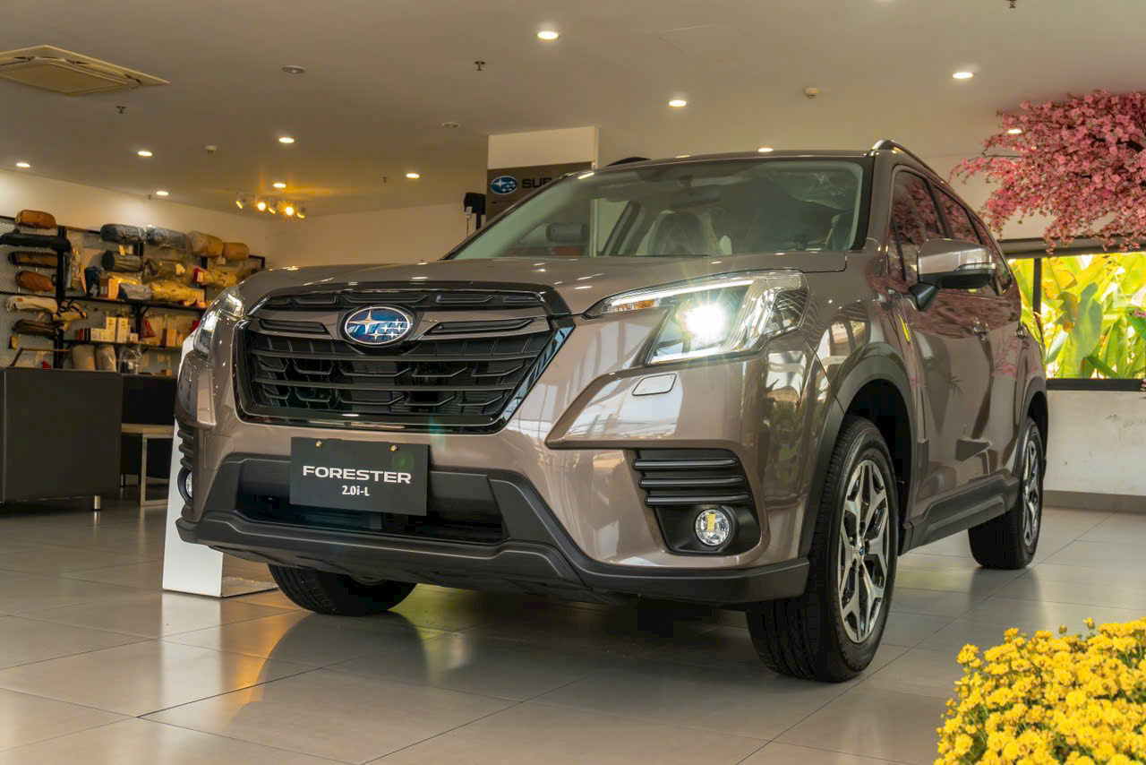 SUBARU FORESTER 2.0i-L